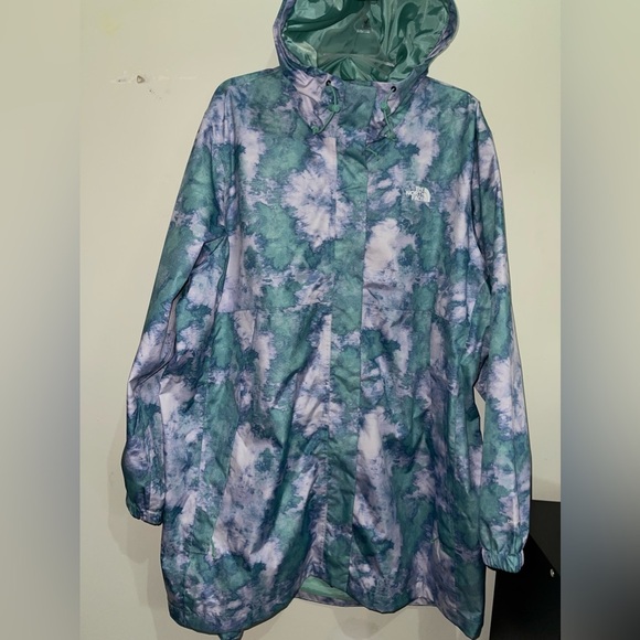 The North Face Women’s Plus Size Printed Antora Parka - Picture 6 of 16